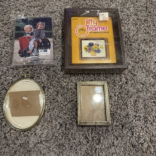Misc photo frames lot - frames,