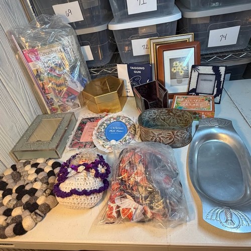 Assorted home decor and craft - decor,